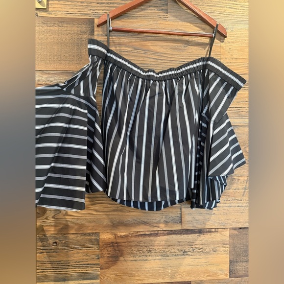 $325 Milly Ines Black and White Stipe Off-the-Shoulder Bell Sleeve Blouse - Picture 4 of 7